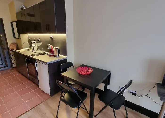 Апартаменты Hills - 33 *